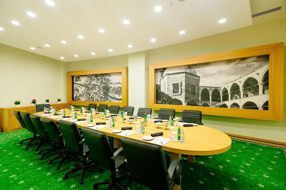 Grand Pasha Luxury Central Nicosia Hotel & Casino Экстерьер фото