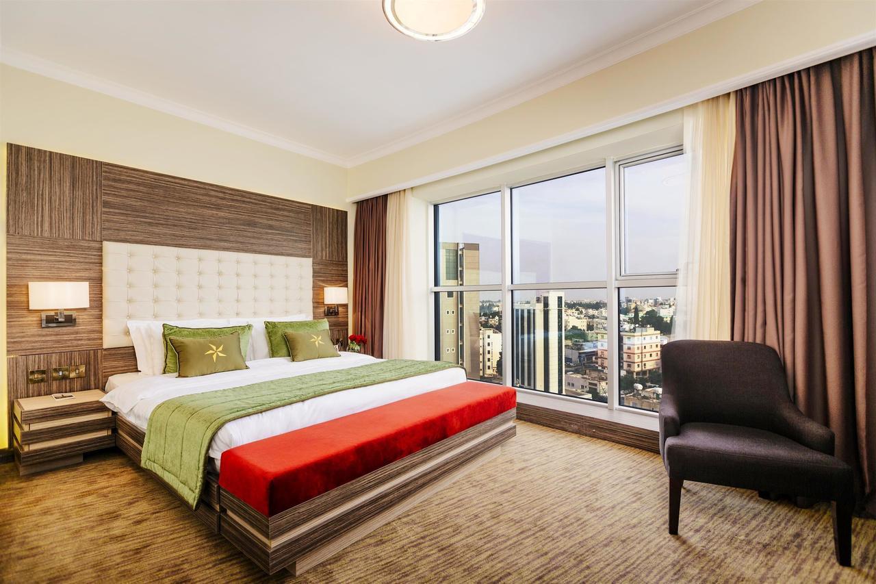 Grand Pasha Luxury Central Nicosia Hotel & Casino Экстерьер фото