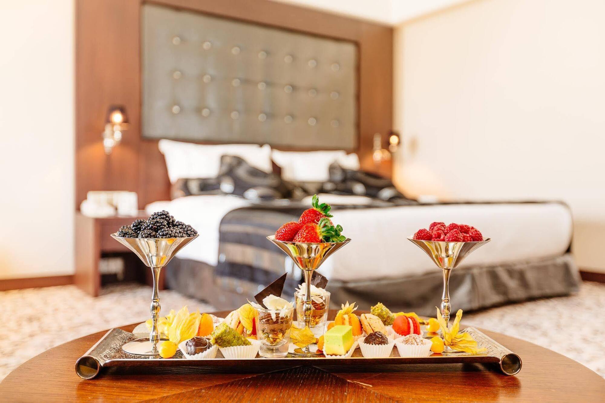 Grand Pasha Luxury Central Nicosia Hotel & Casino Экстерьер фото