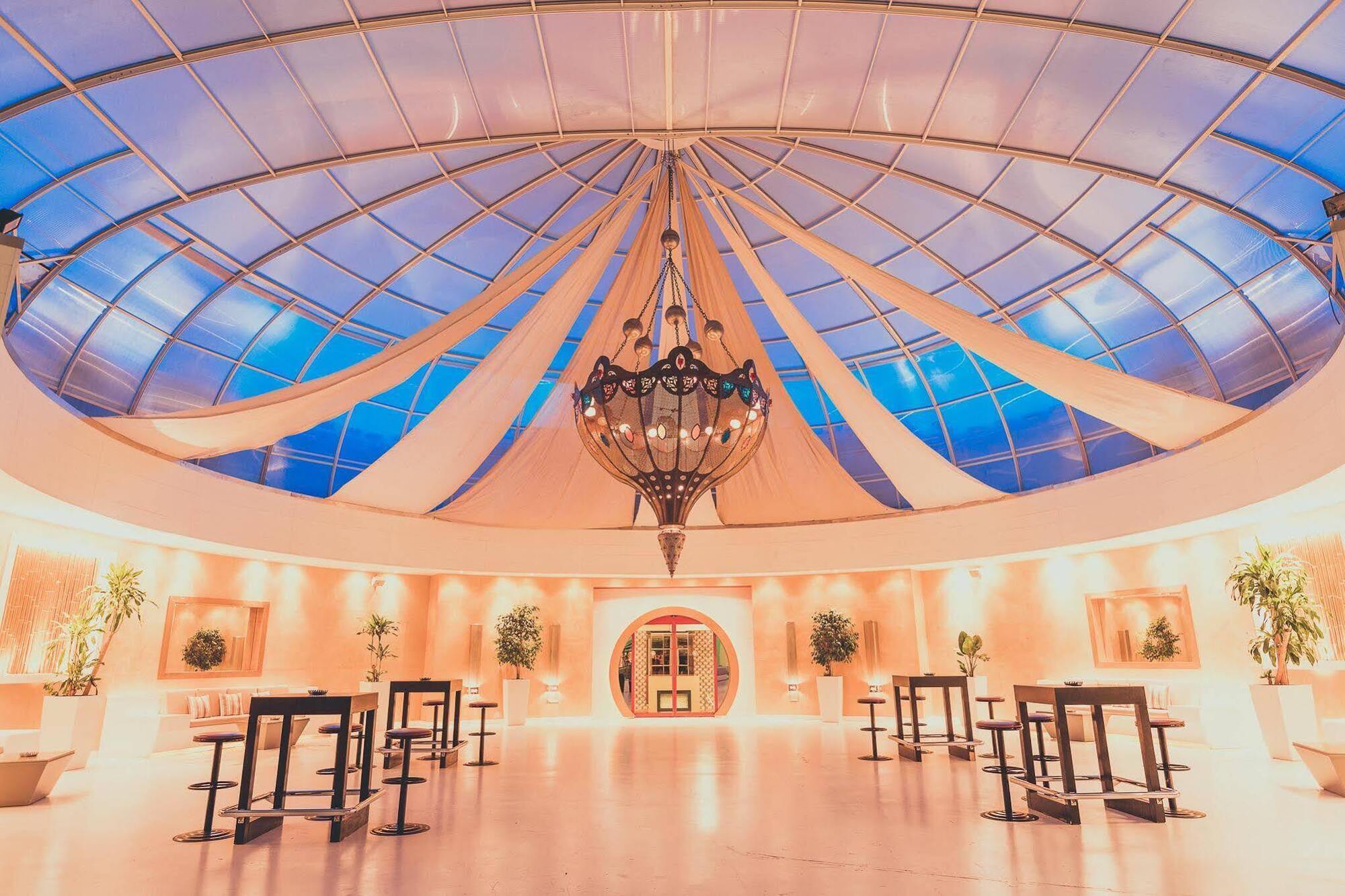 Grand Pasha Luxury Central Nicosia Hotel & Casino Экстерьер фото