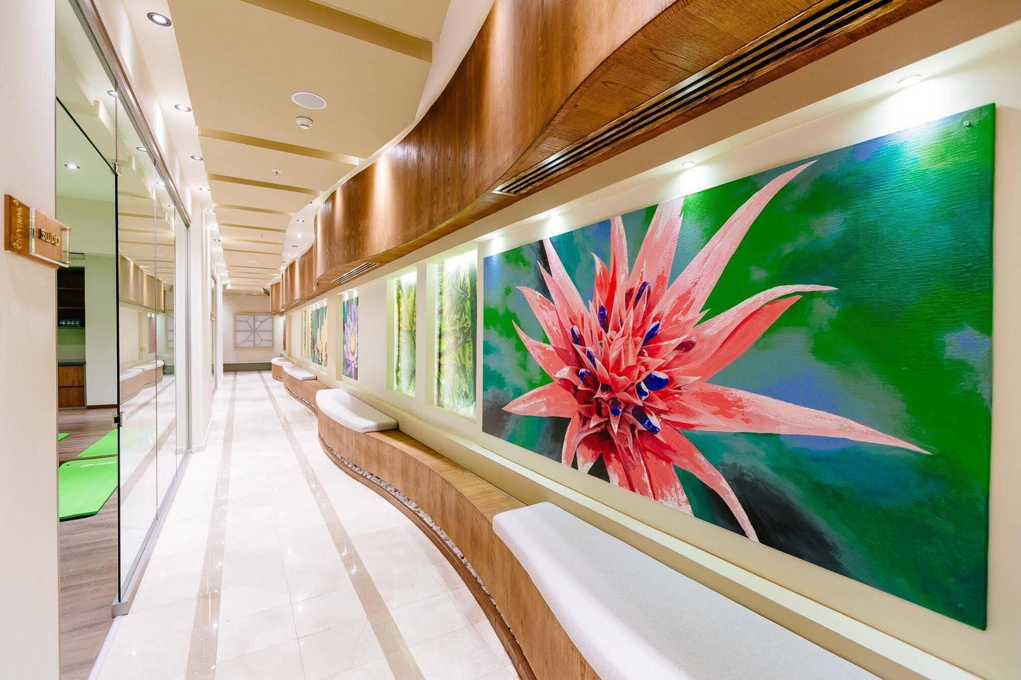 Grand Pasha Luxury Central Nicosia Hotel & Casino Экстерьер фото